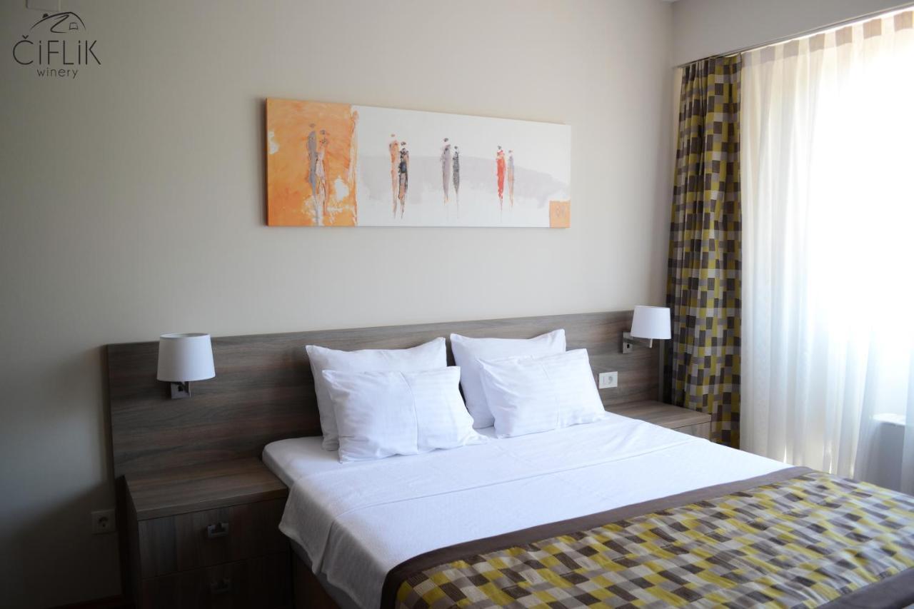 Ciflik Winery Hotel บิโตลา ภายนอก รูปภาพ
