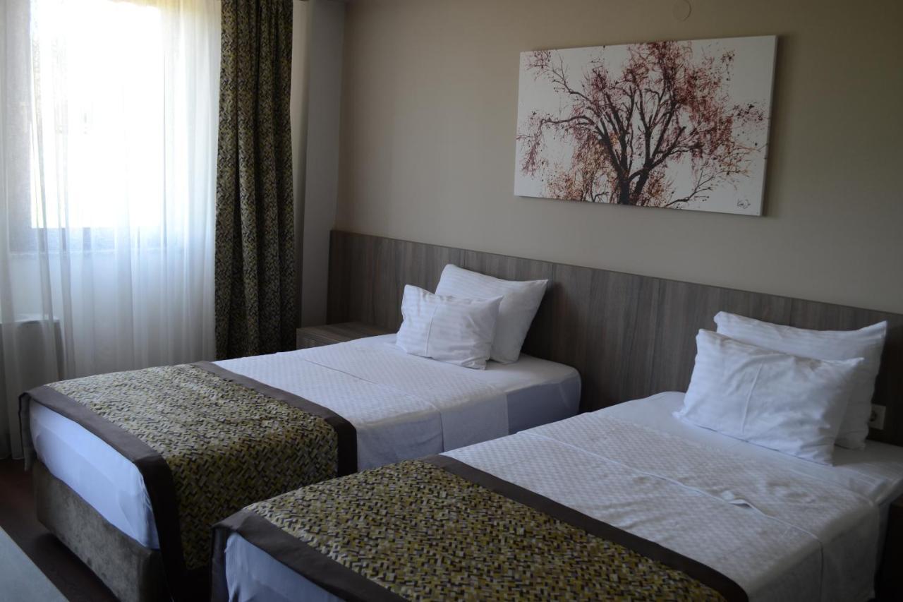 Ciflik Winery Hotel บิโตลา ภายนอก รูปภาพ