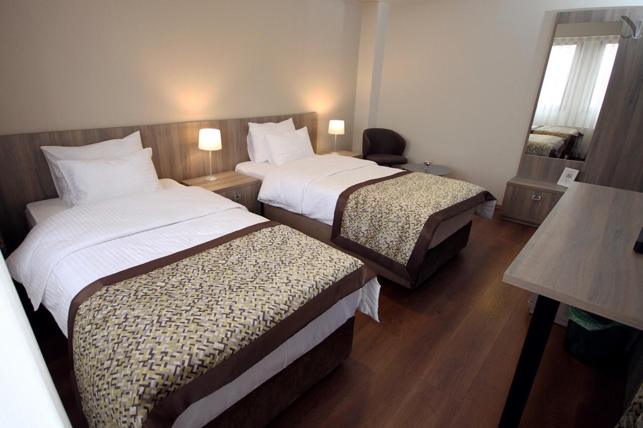 Ciflik Winery Hotel บิโตลา ภายนอก รูปภาพ